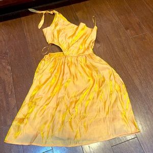 ONT WELFTH Yellow One Shoulder Open Side Waist Mini dress Size Large